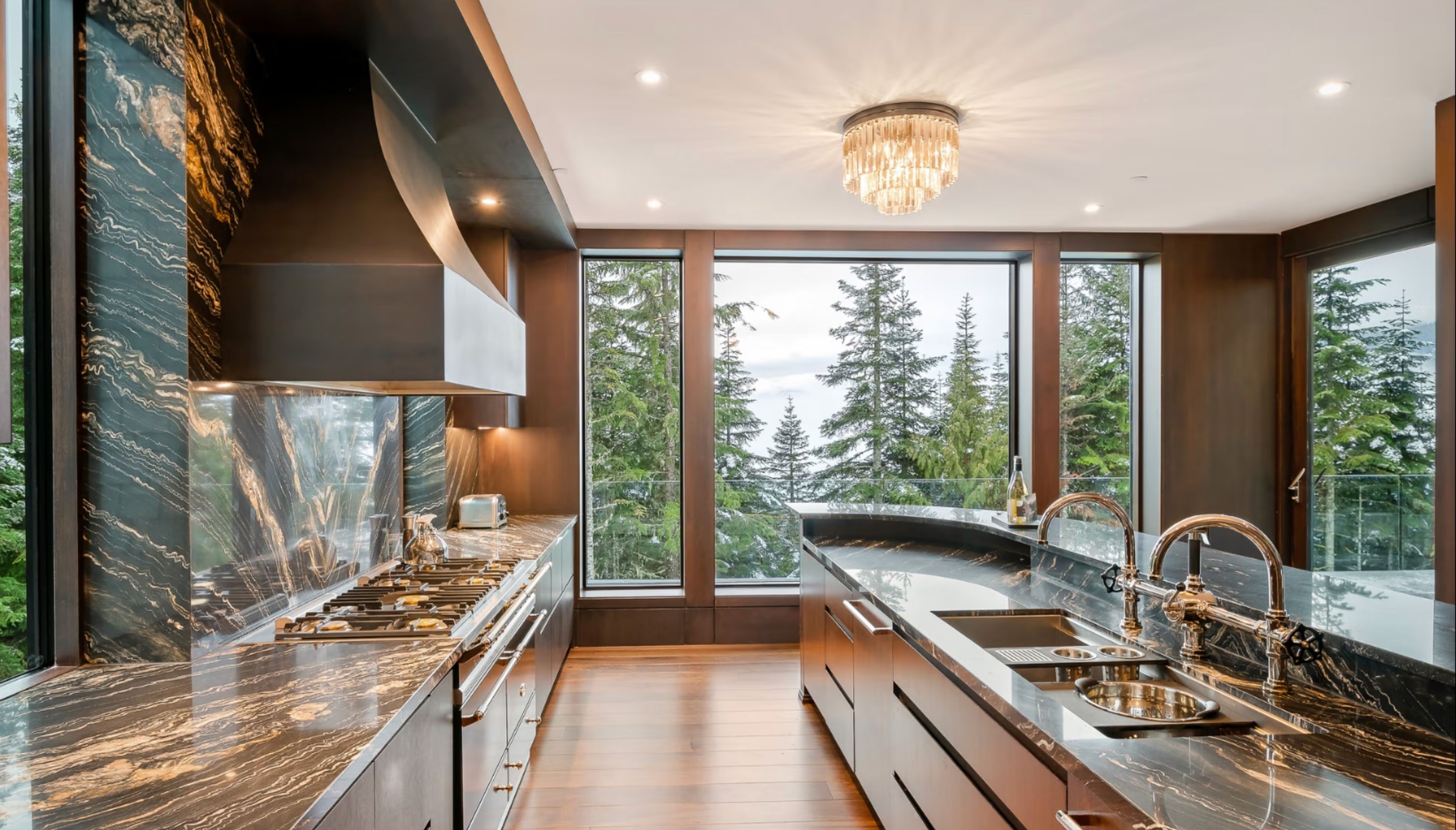 Altitude Retreat interior 12